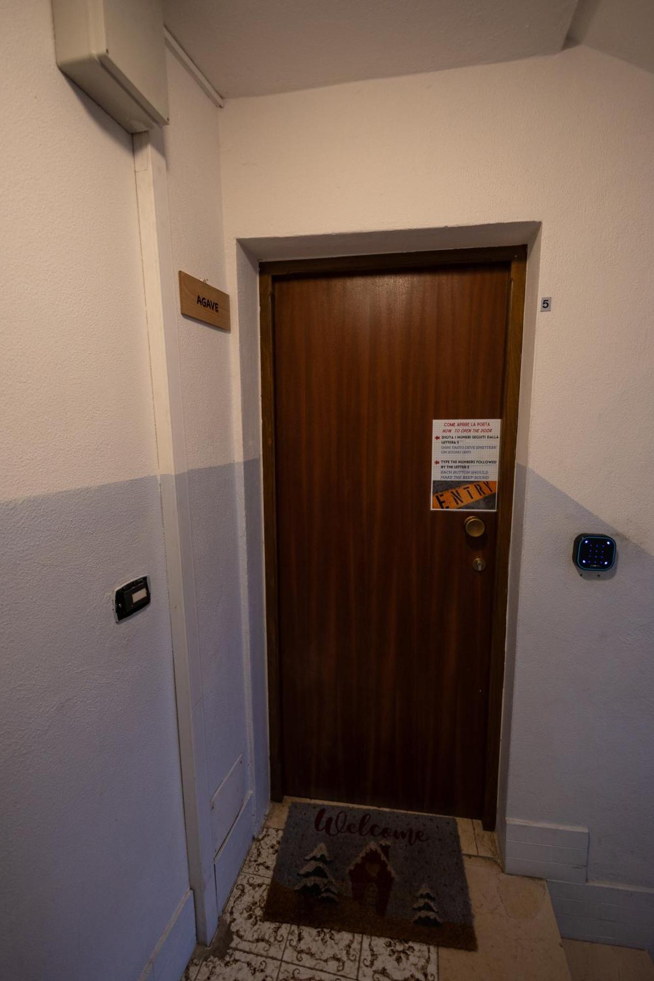 La Pomposa Del Teatro Hotell Modena Exteriör bild